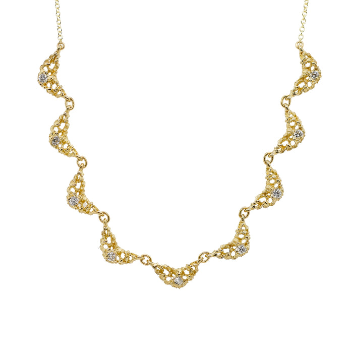 Lune 9 Diamond Necklace in Yellow Gold