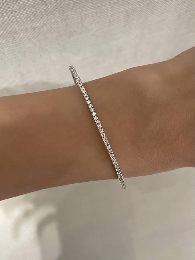 Diamond Flexible Bracelet in White Gold