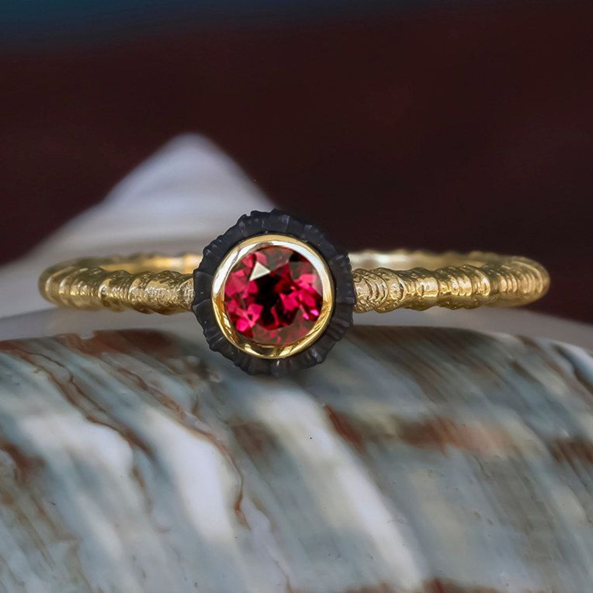 Chroma Ruby Ring in Yellow Gold and Cobalt Chrome