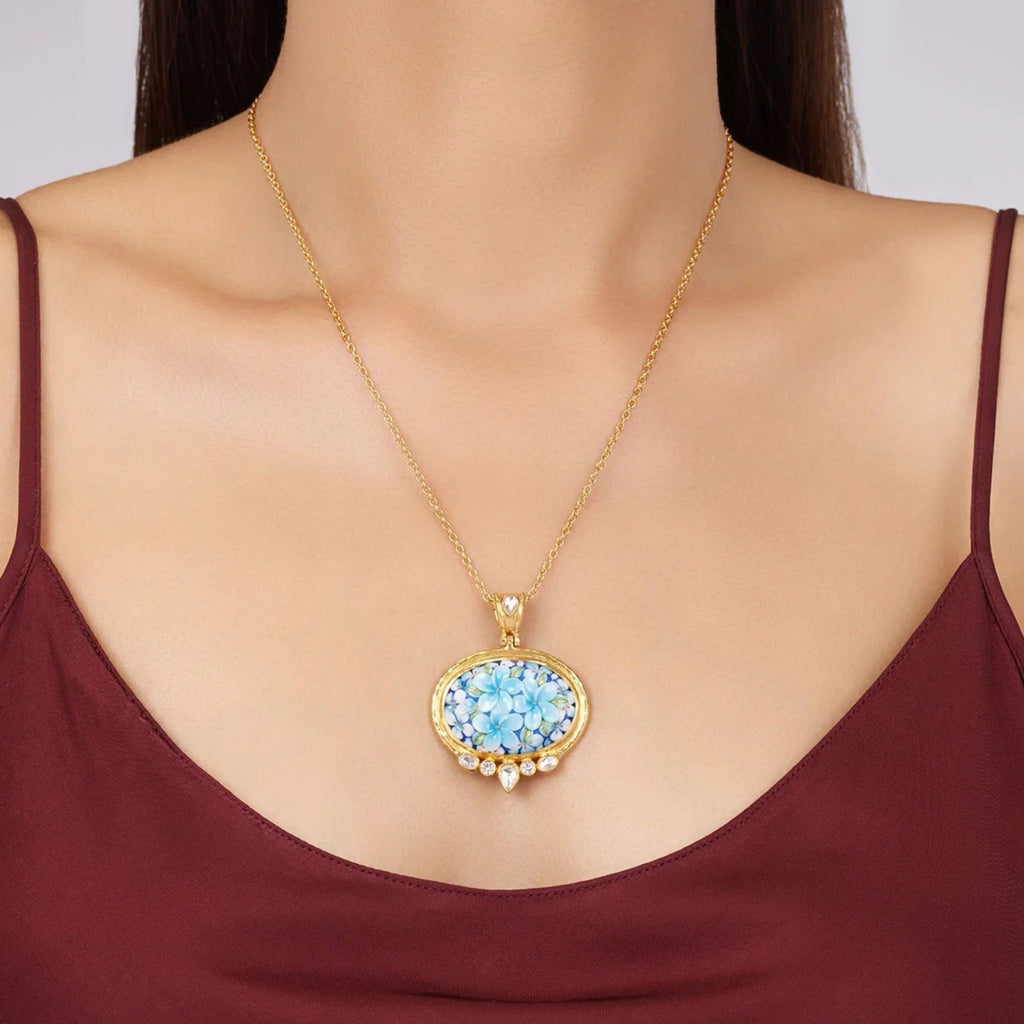 Antiquities One-of-a-Kind Toshikane Pendant Necklace in Yellow Gold