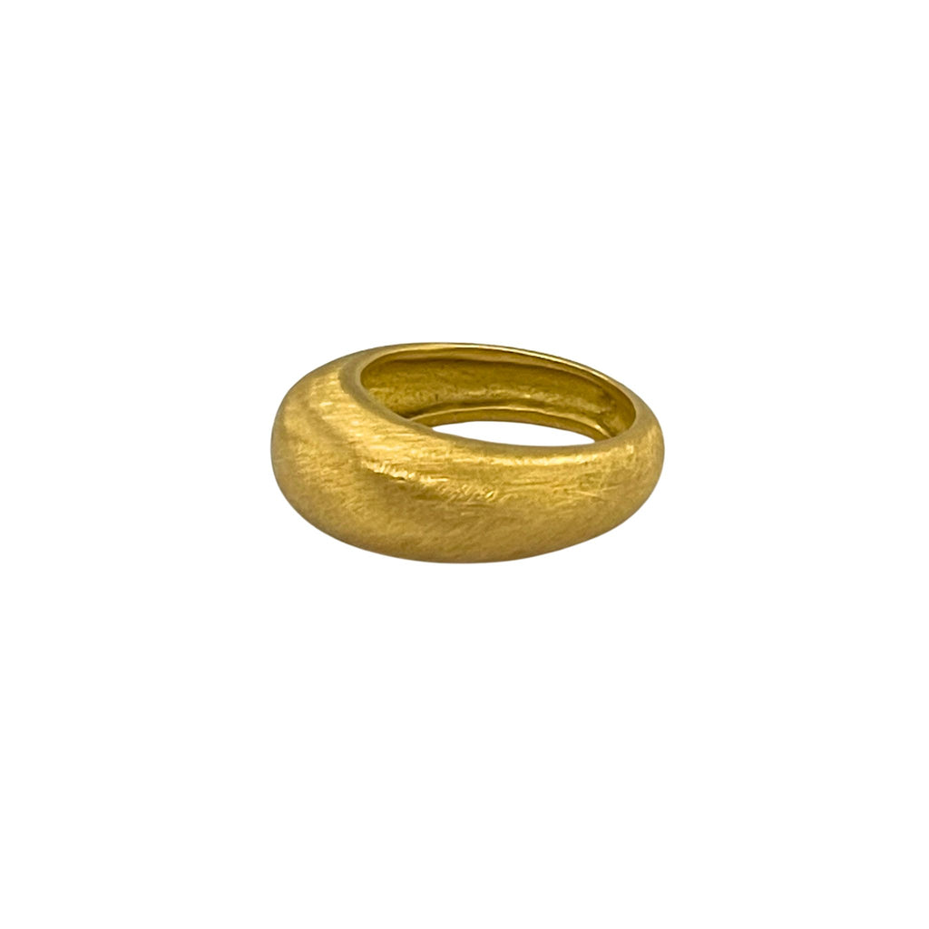 Shamu Dome Ring in Yellow Gold