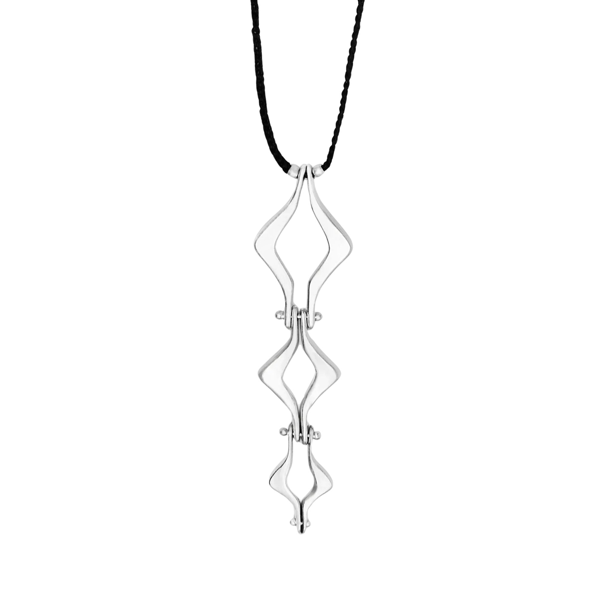 Frisky Necklace in Sterling Silver