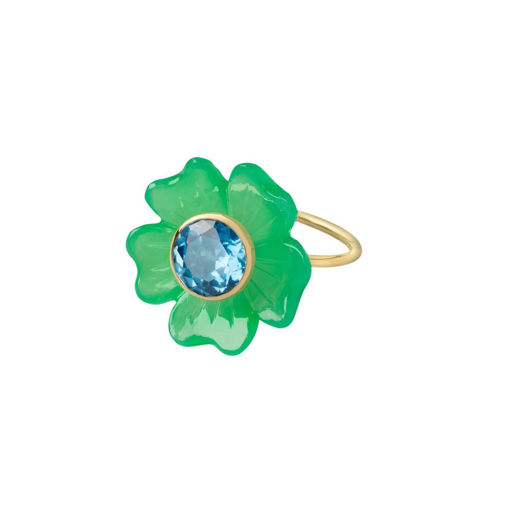 Signature Flower Medium Ring in Yellow Gold