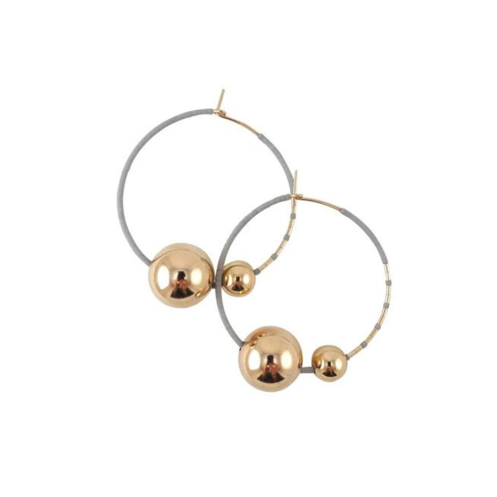 Kari Hoops in Mist