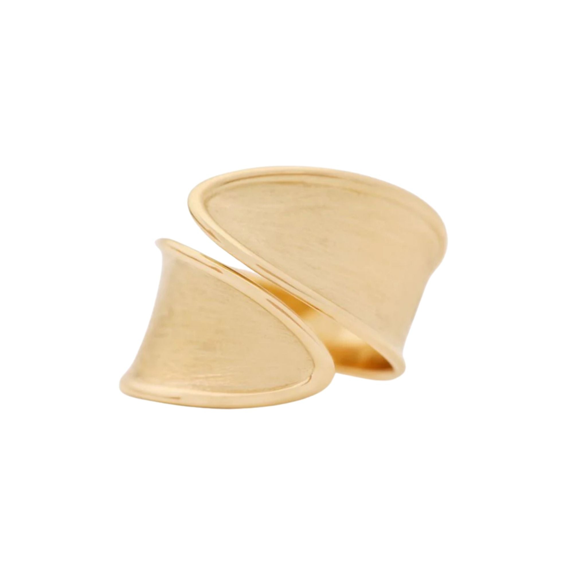 Lunaria Twist Ring in Yellow Gold