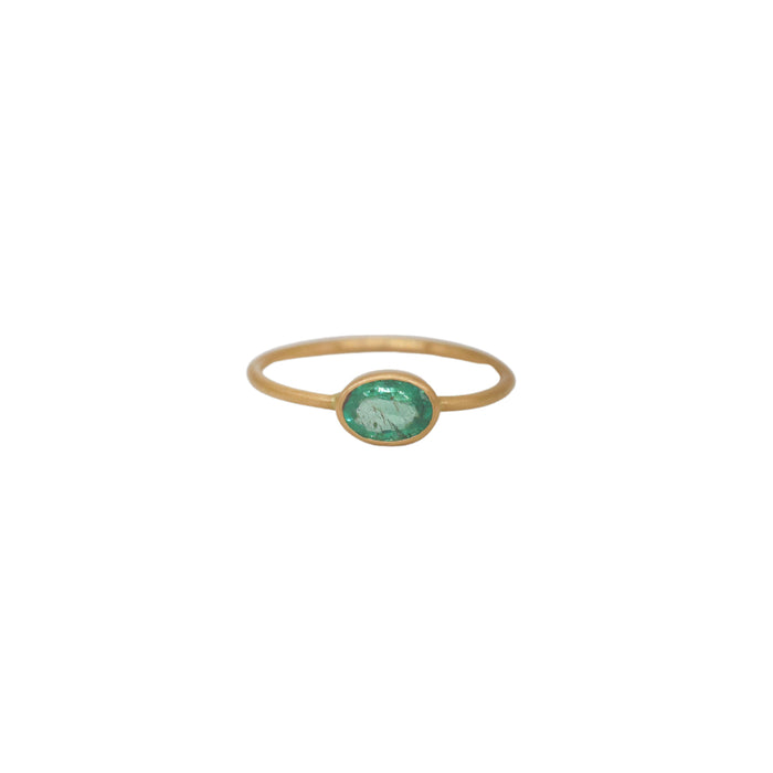 Oval Emerald Ring in Yellow Gold