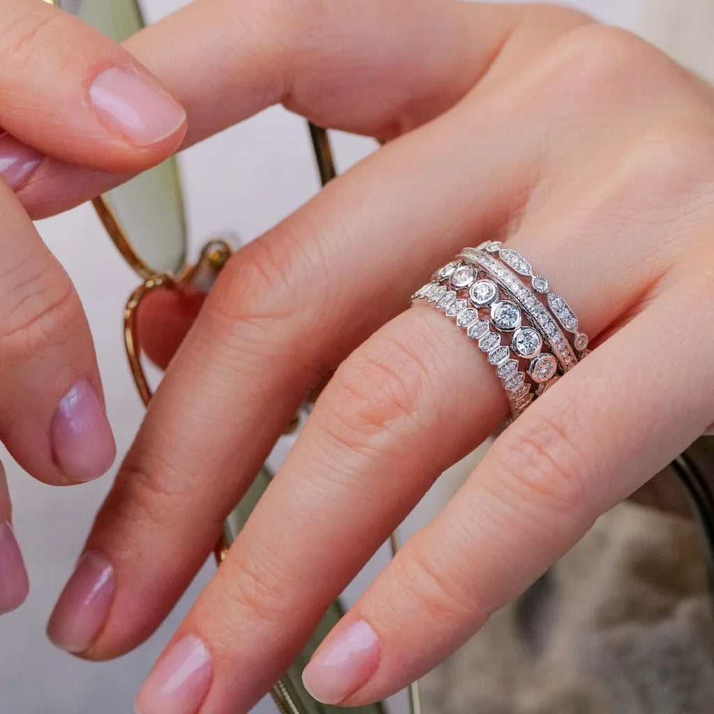 Stack No. 61 | Clara