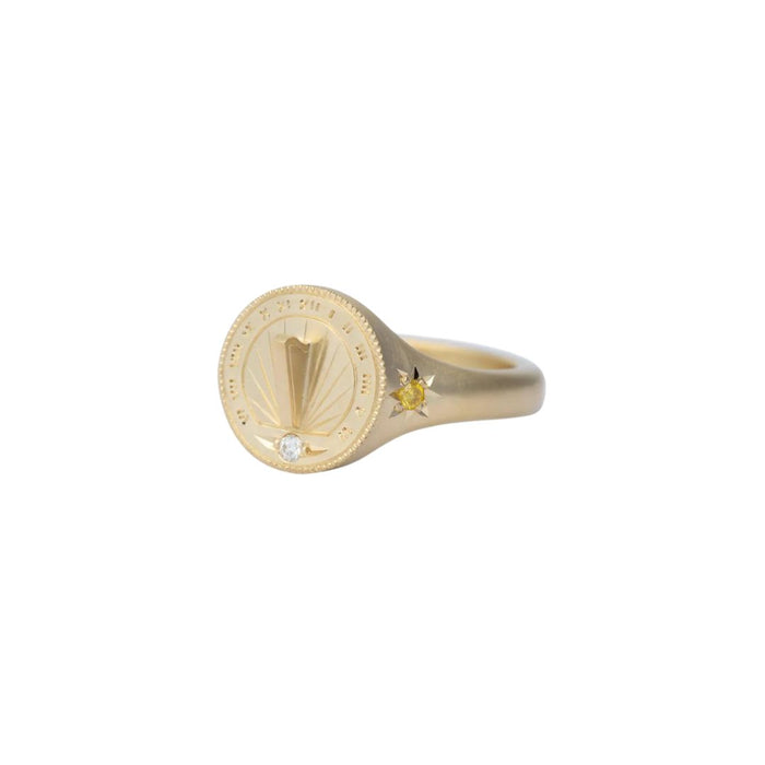 Golden Hour Signet Ring in Yellow Gold