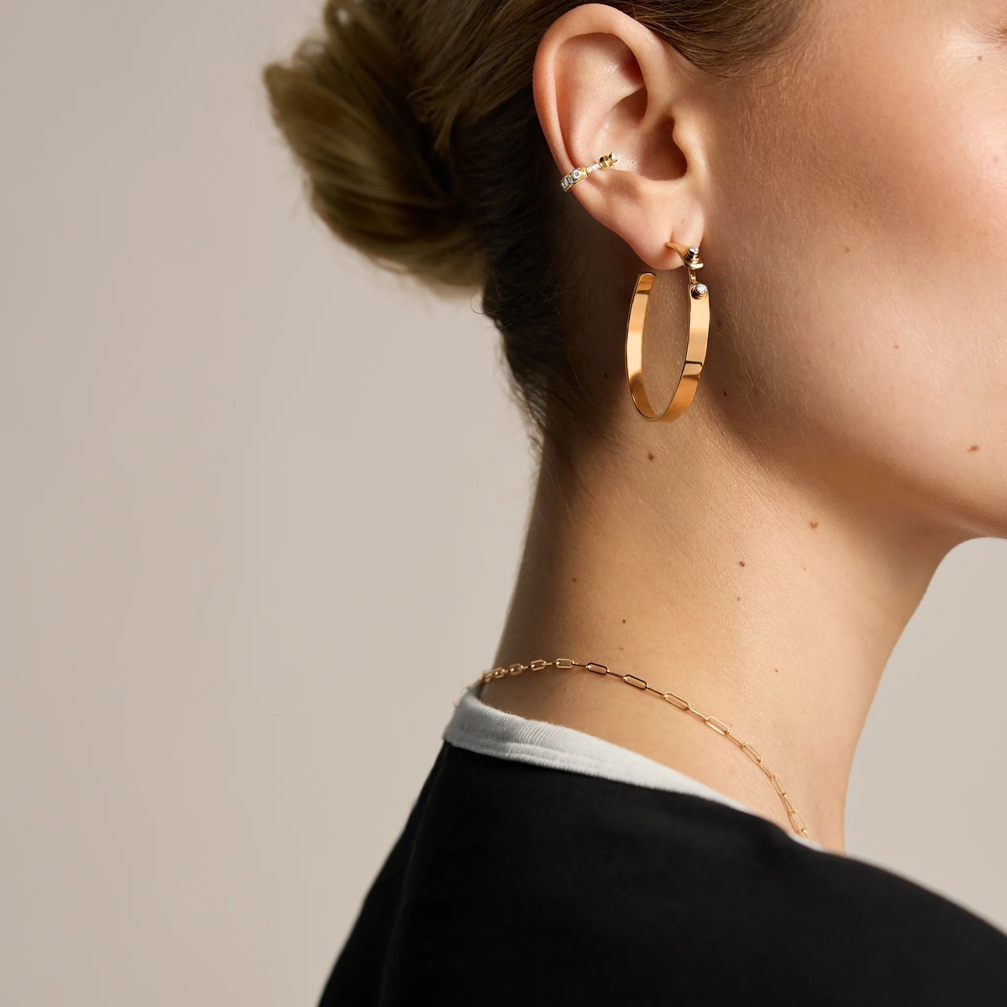 Eternity Tuxedo Single Ear Cuff in Yellow Gold