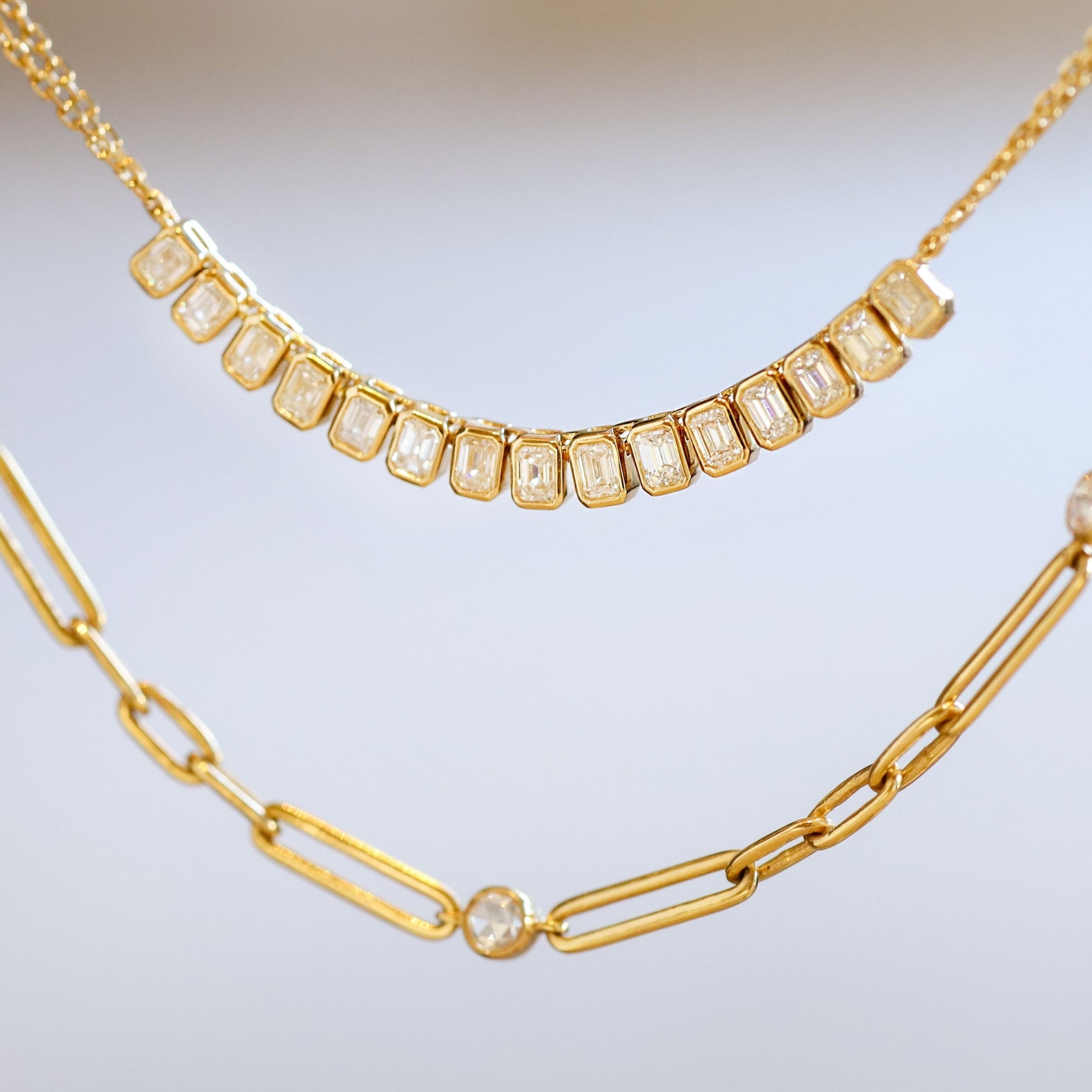 Nea White Diamond Necklace in Yellow Gold