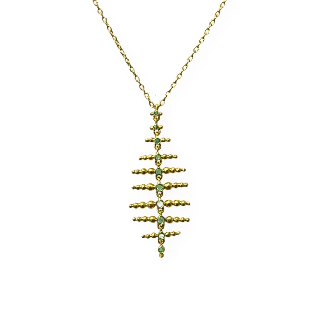 Emerald Dotted Aspen Leaf Pendant in Yellow Gold