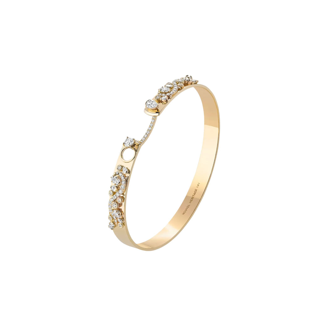 The Quiet Seeker Mood Bangle in Yellow Gold