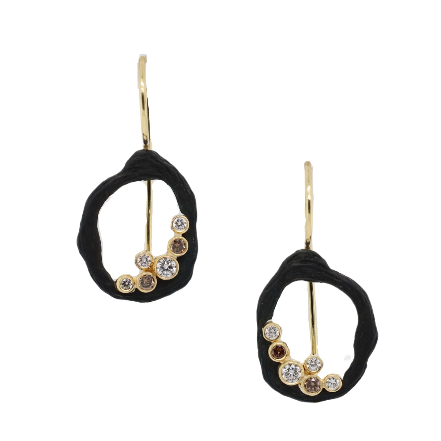 Pebble Single Link Wire Earrings with White and Cognac Diamonds set in Cobalt Chrome on 18K Yellow Gold Posts