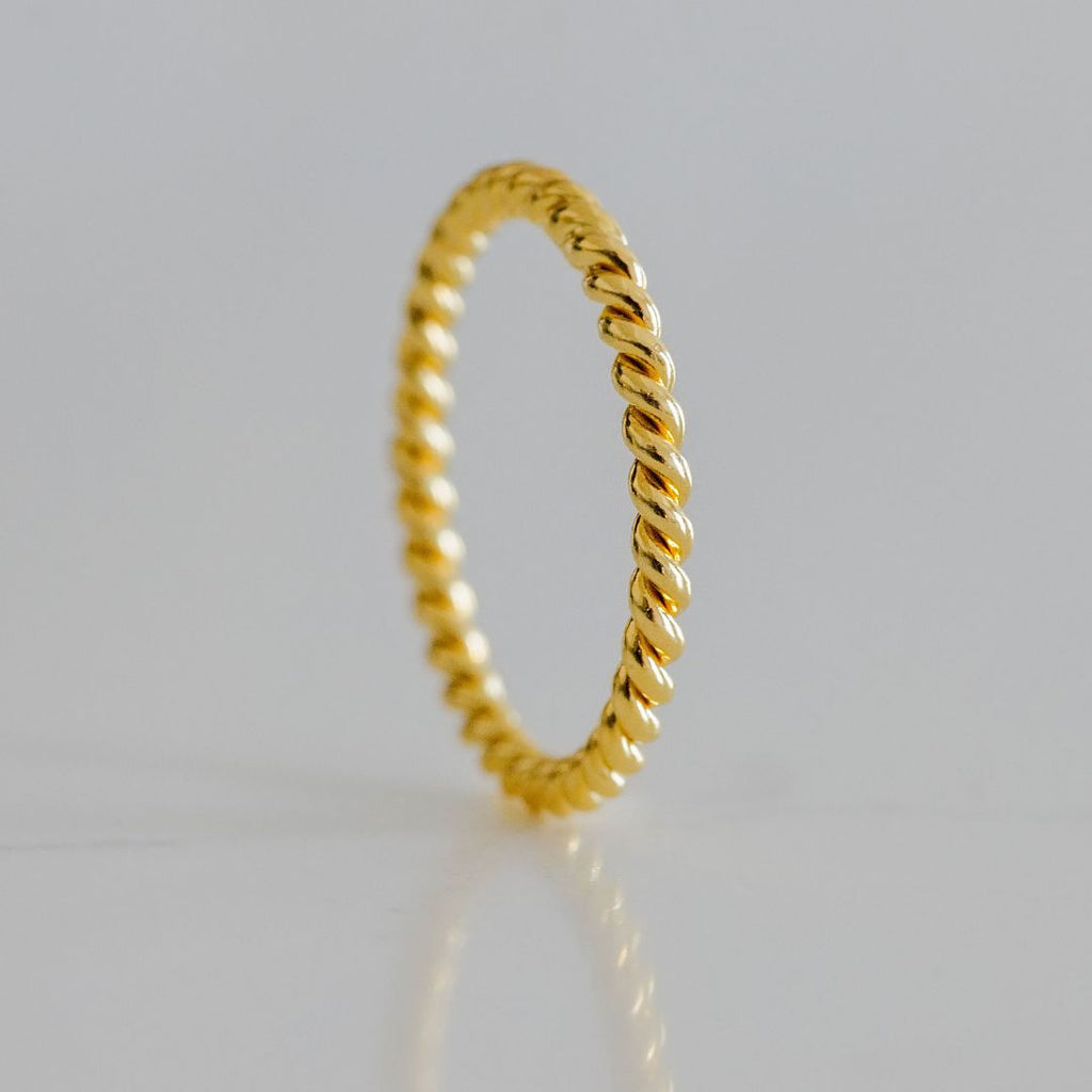 Stack No. 37 | Lark