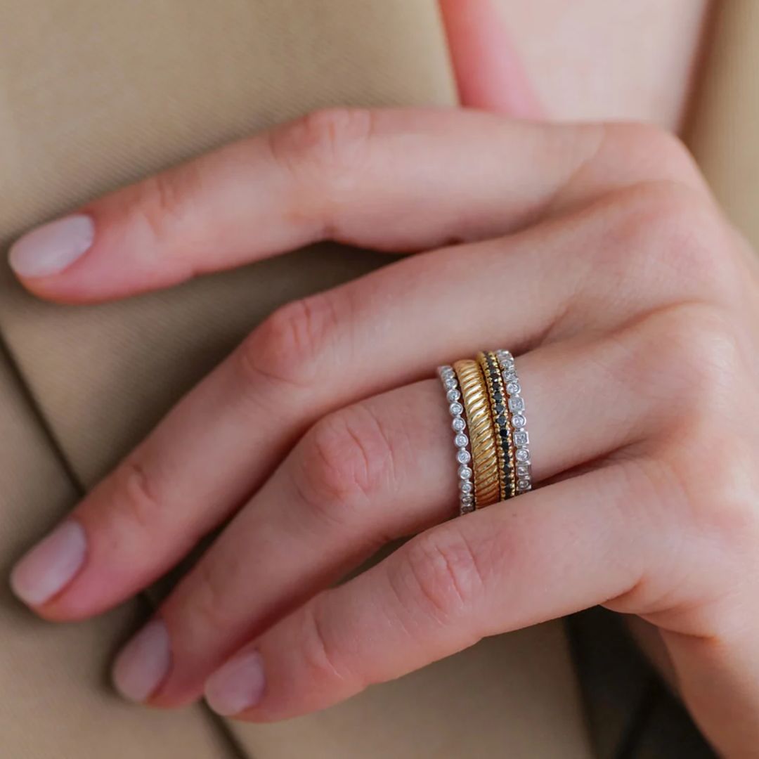 Stack No. 30 | The Voyager