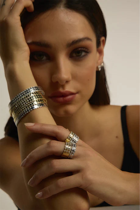 LEGGO 2.0 Large All Around Diamond Ring in Yellow Gold