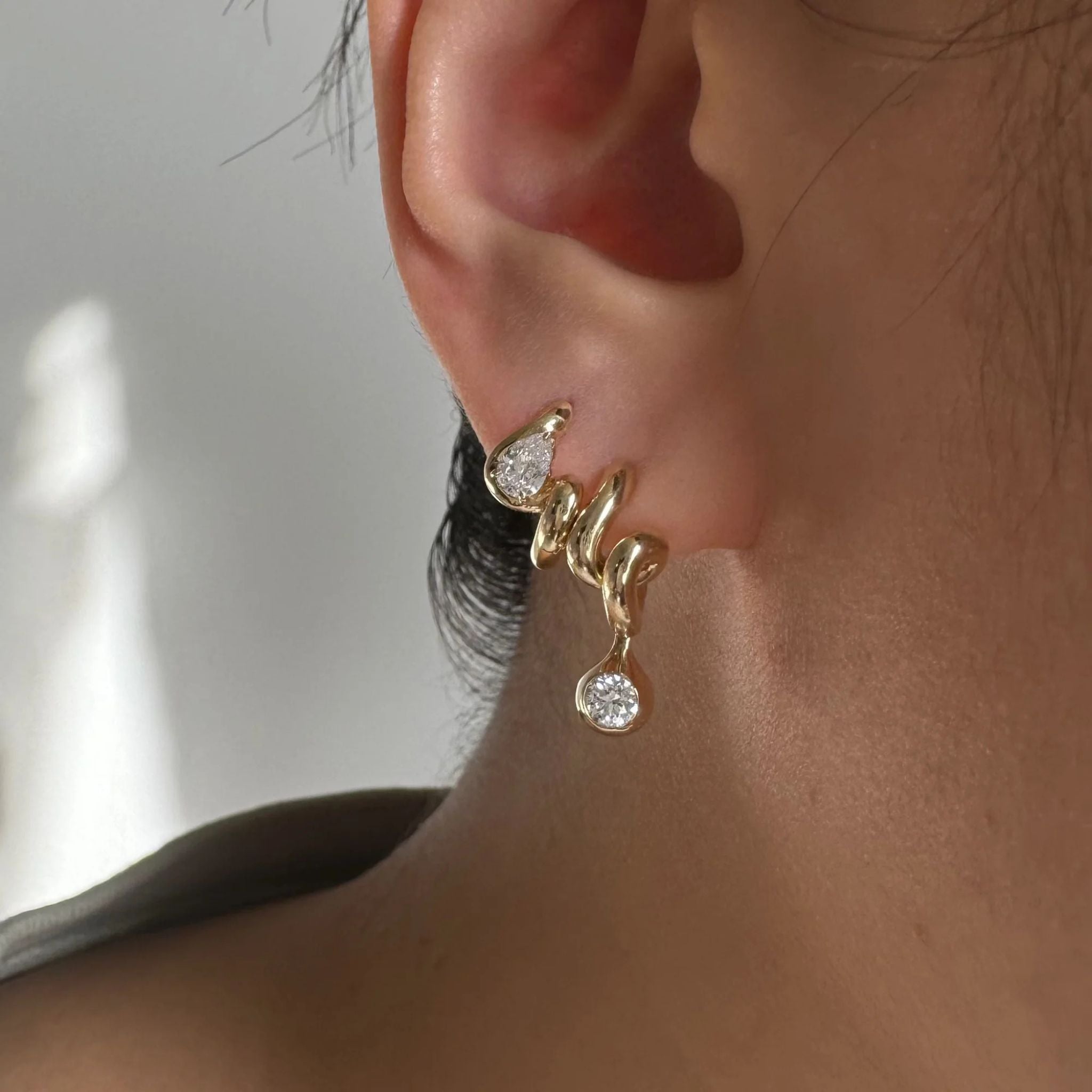 Contour Diamond Huggies in Yellow Gold