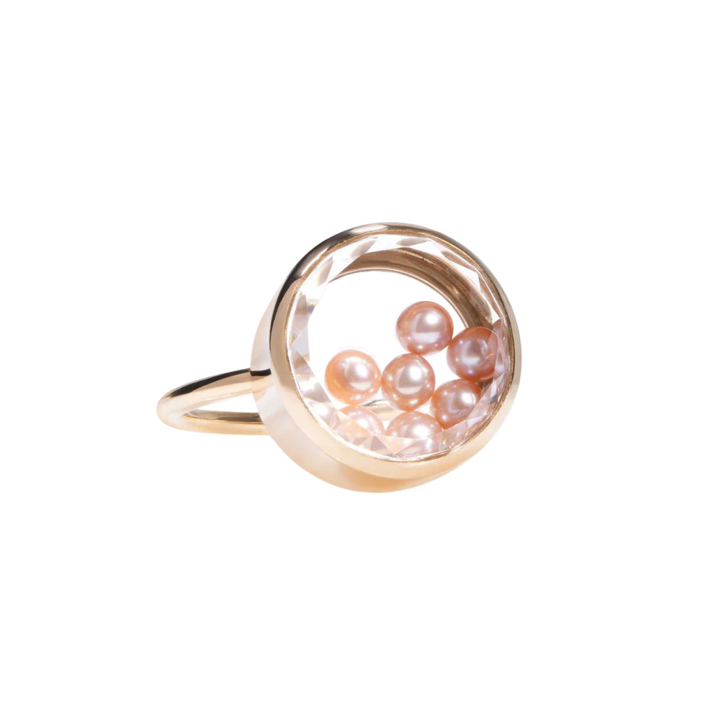 Concha 12 Freshwater Pearl Ring in Yellow Gold