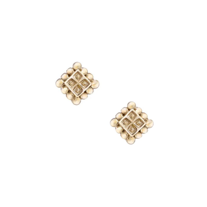 Dala 4 Studs in Yellow Gold