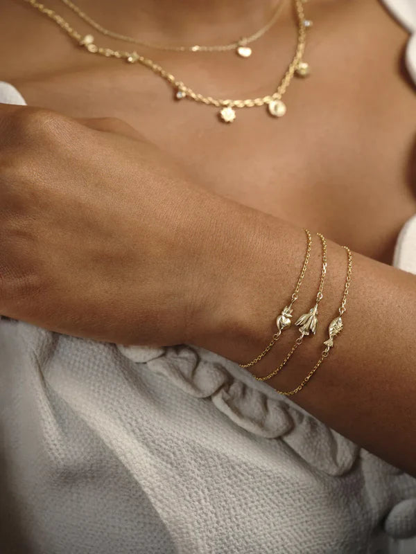 Fish Amulet Bracelet in Yellow Gold