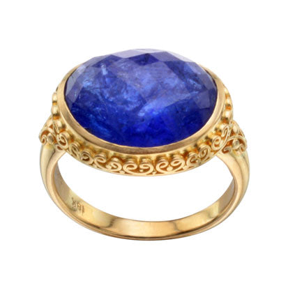 Tanzanite Ring in Yellow Gold