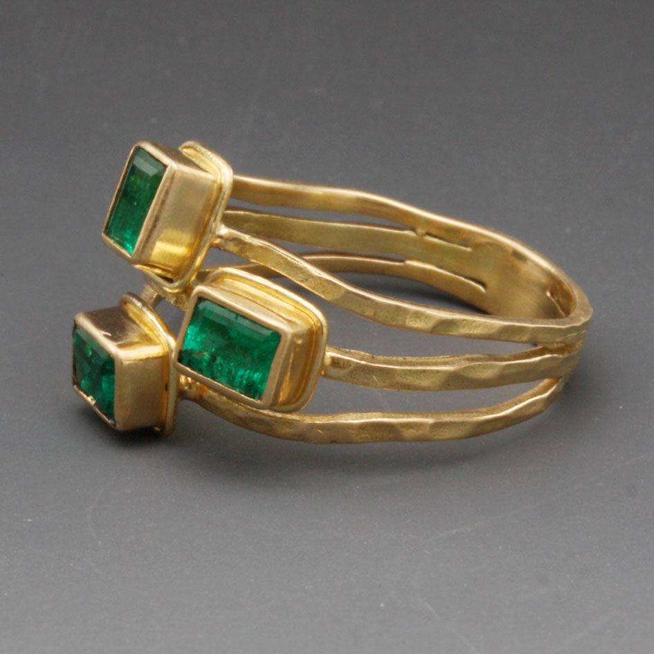 Mixed Faceted Emerald Ring in Yellow Gold