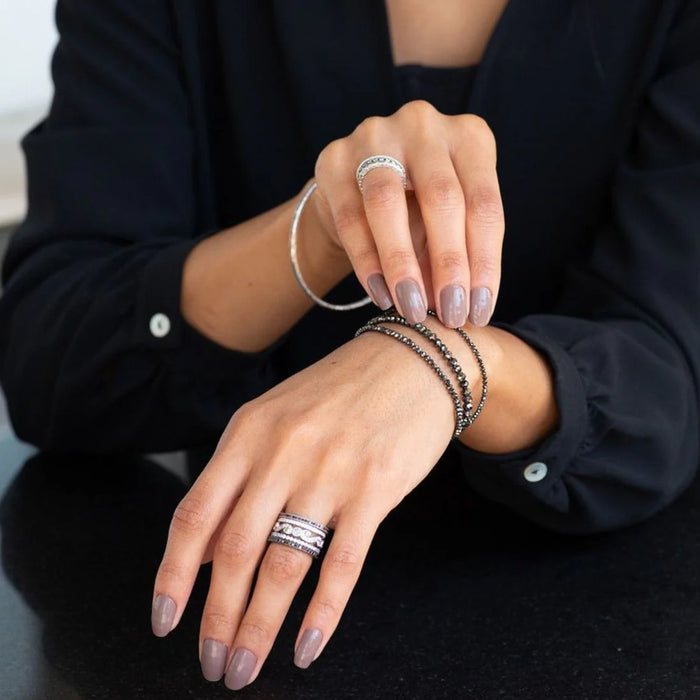 Noir Small Black Diamond Bracelet in Yellow Gold