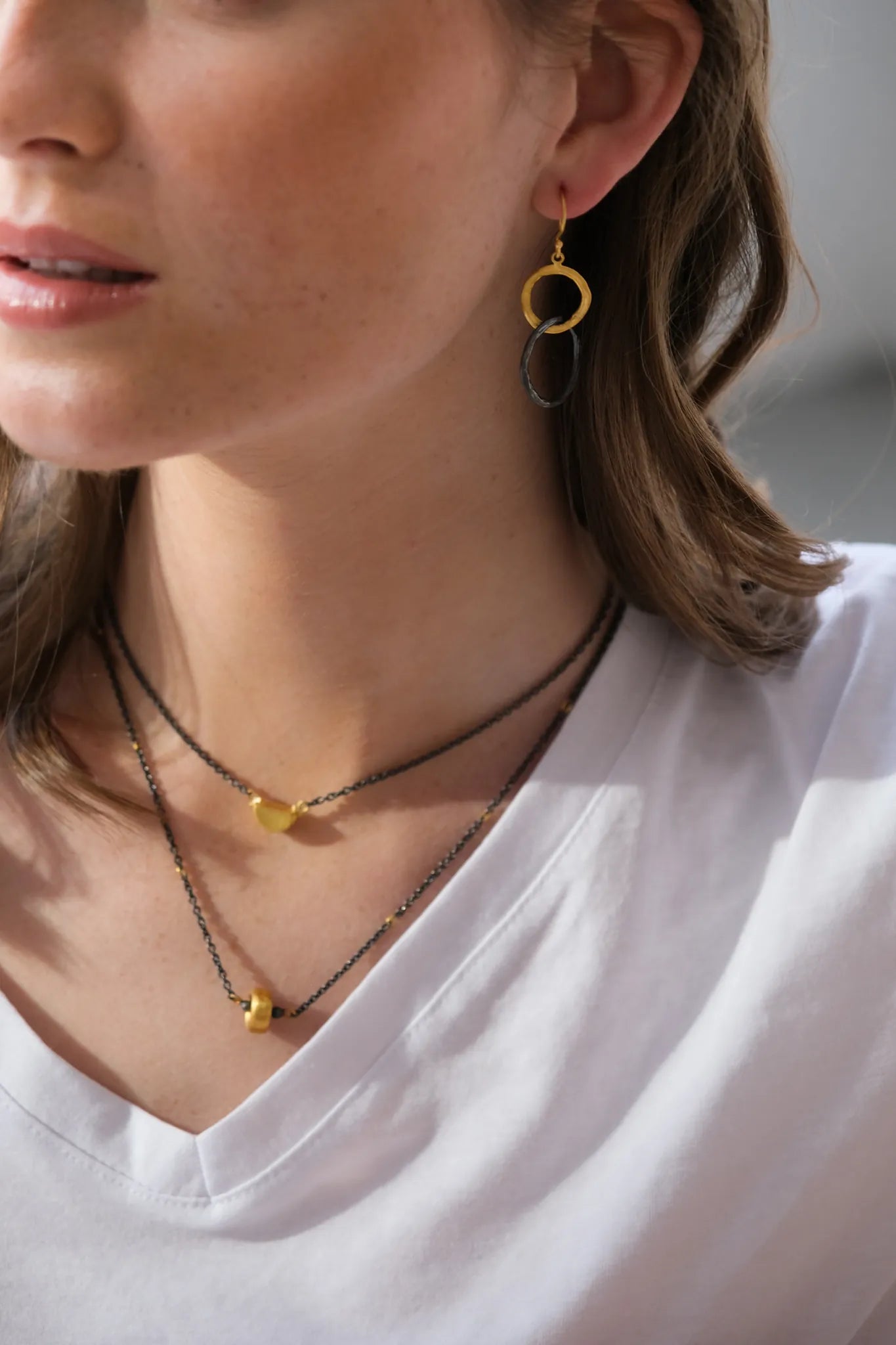 Bubbles Earrings in Yellow Gold and Oxidized Sterling Silver