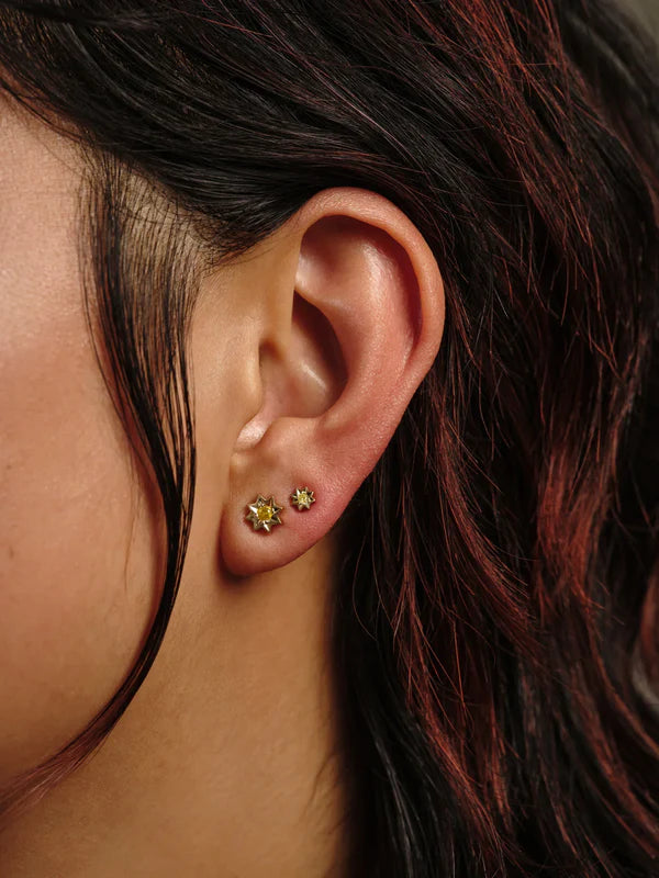 Little Ray of Sunshine Studs in Yellow Gold