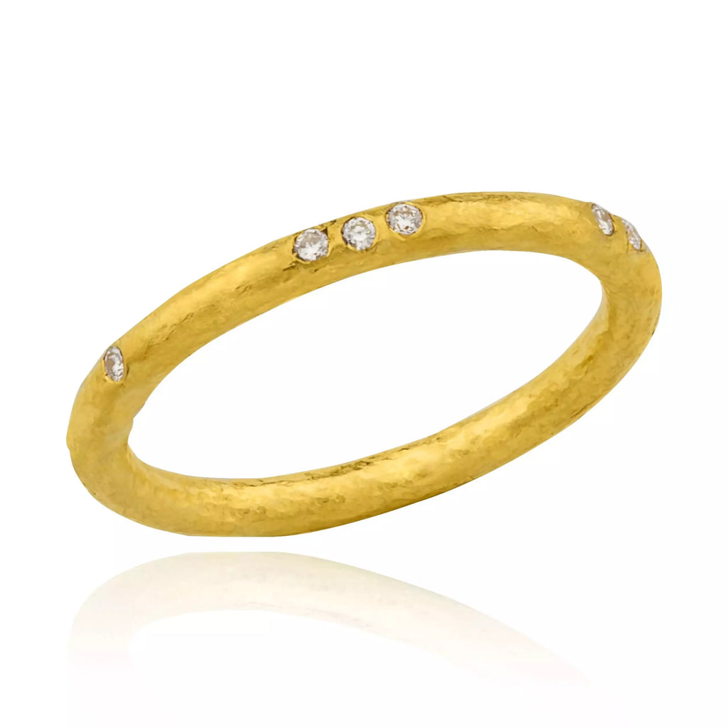 Hammered Diamond Band in Yellow Gold