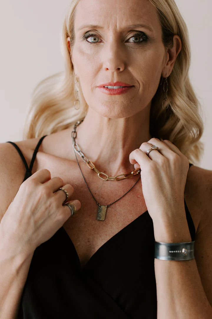 Lyrical Chain in Yellow Gold and Oxidized Argentium Silver