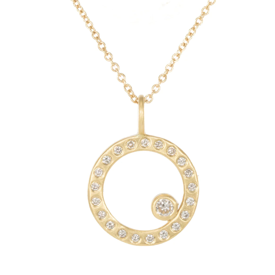 Gold Everyday Scattered Diamond Pendant in Yellow gold