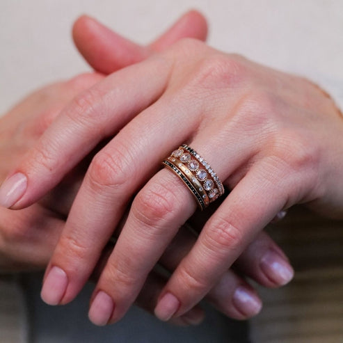 Stack No. 33 | Kindred