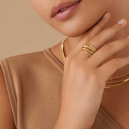 Marrakech 5-Strand Ring in Yellow Gold