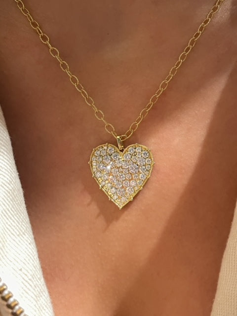 Confetti Heart White Diamond Pendant in Yellow Gold