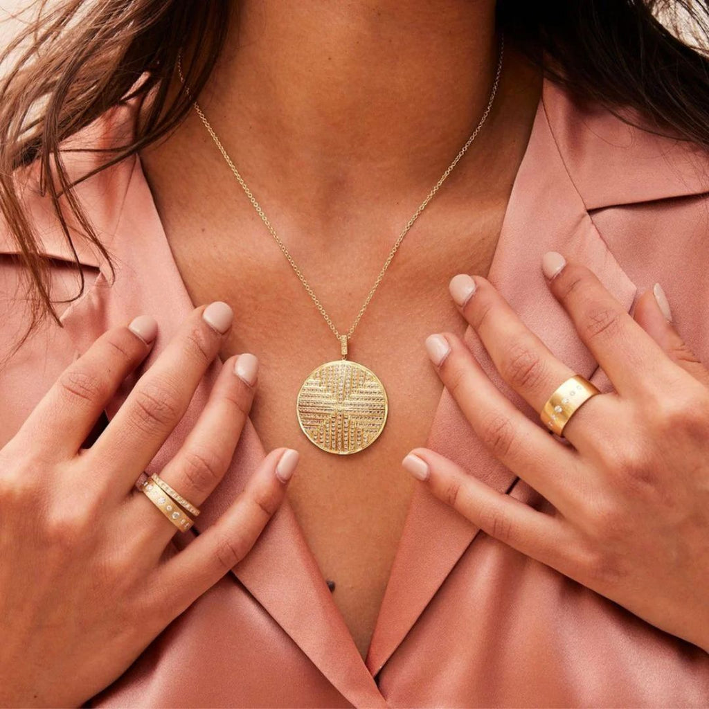 Stella Rose Cut Diamond Medallion Necklace in Yellow Gold