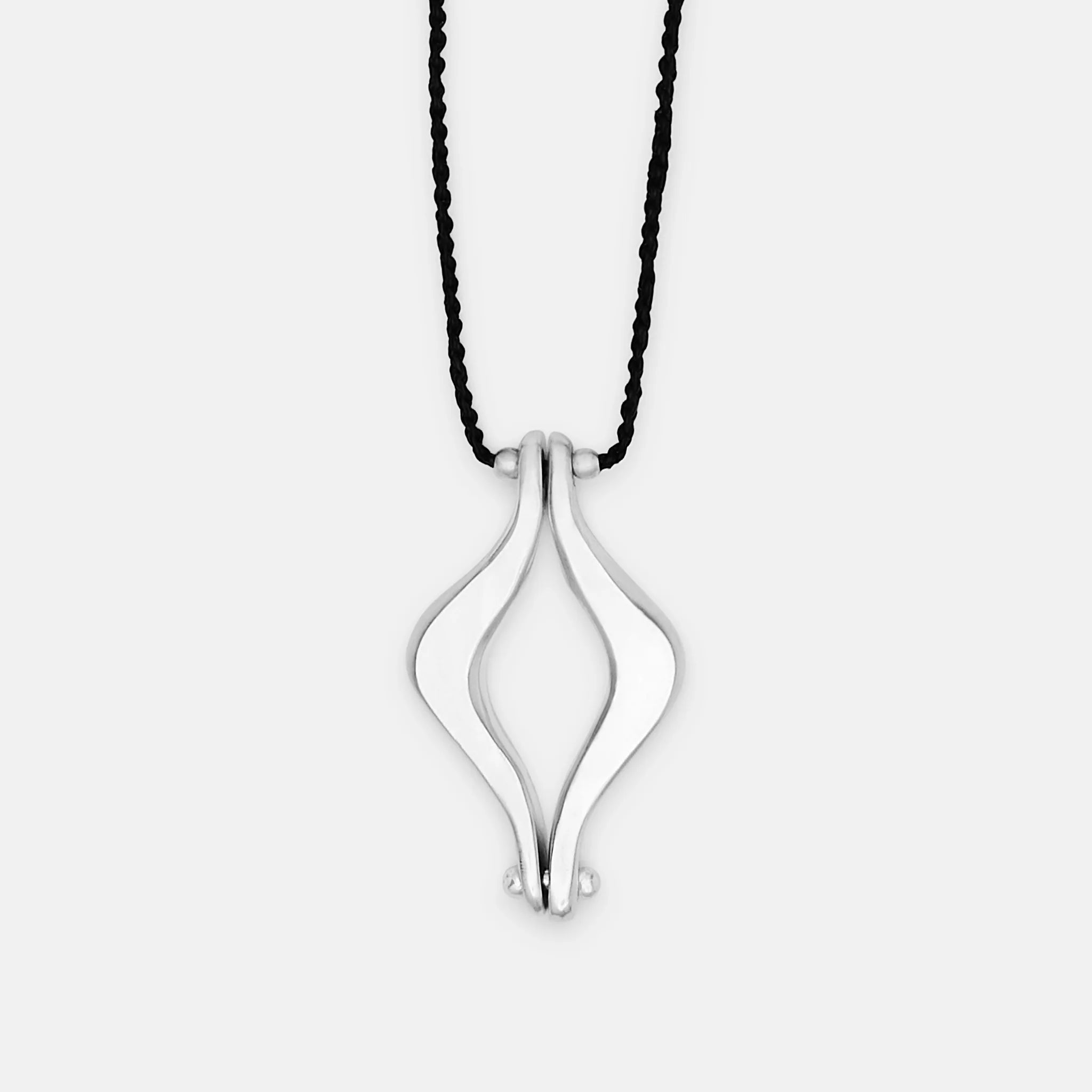 Lyric Pendant Necklace in Sterling Silver