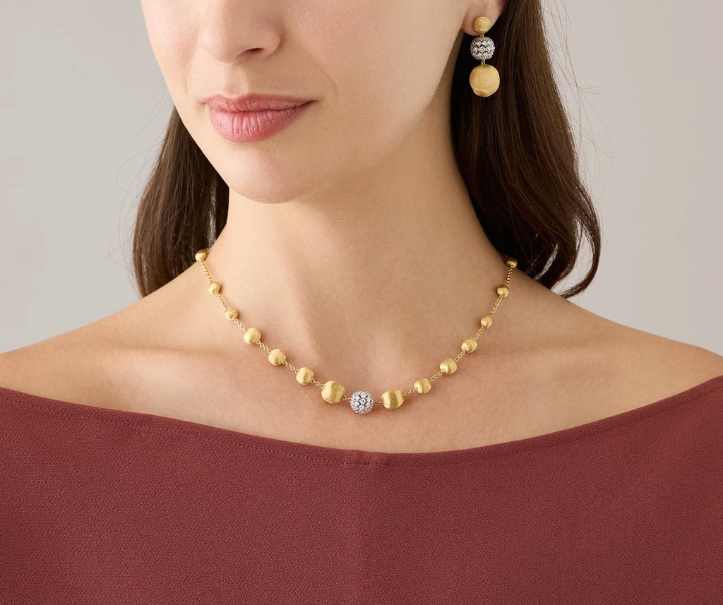 Africa Diamond Necklace in Yellow Gold and White Gold