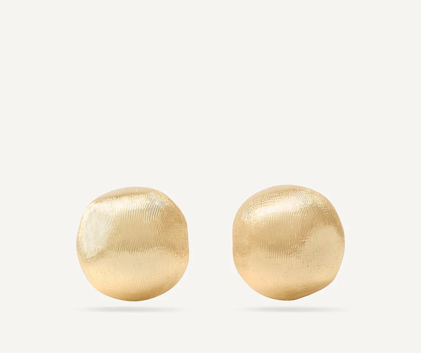 Africa Round Studs in Yellow Gold