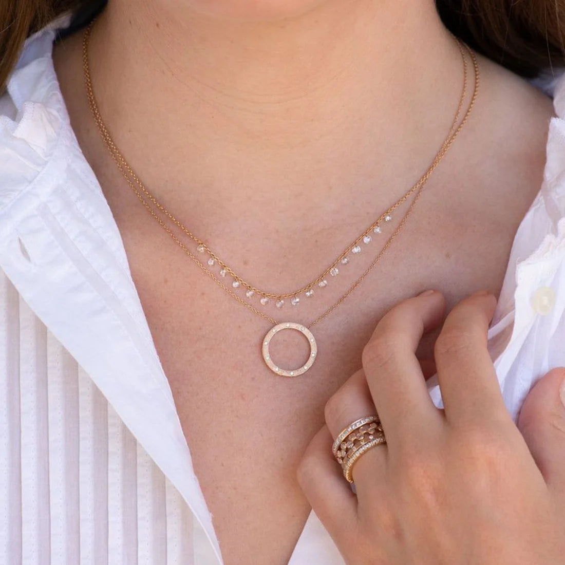 Dunes Large Circle Necklace in White Gold