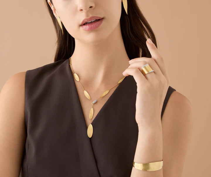 Lunaria Yellow Gold Lariat Necklace with Diamond Pavé Clasp