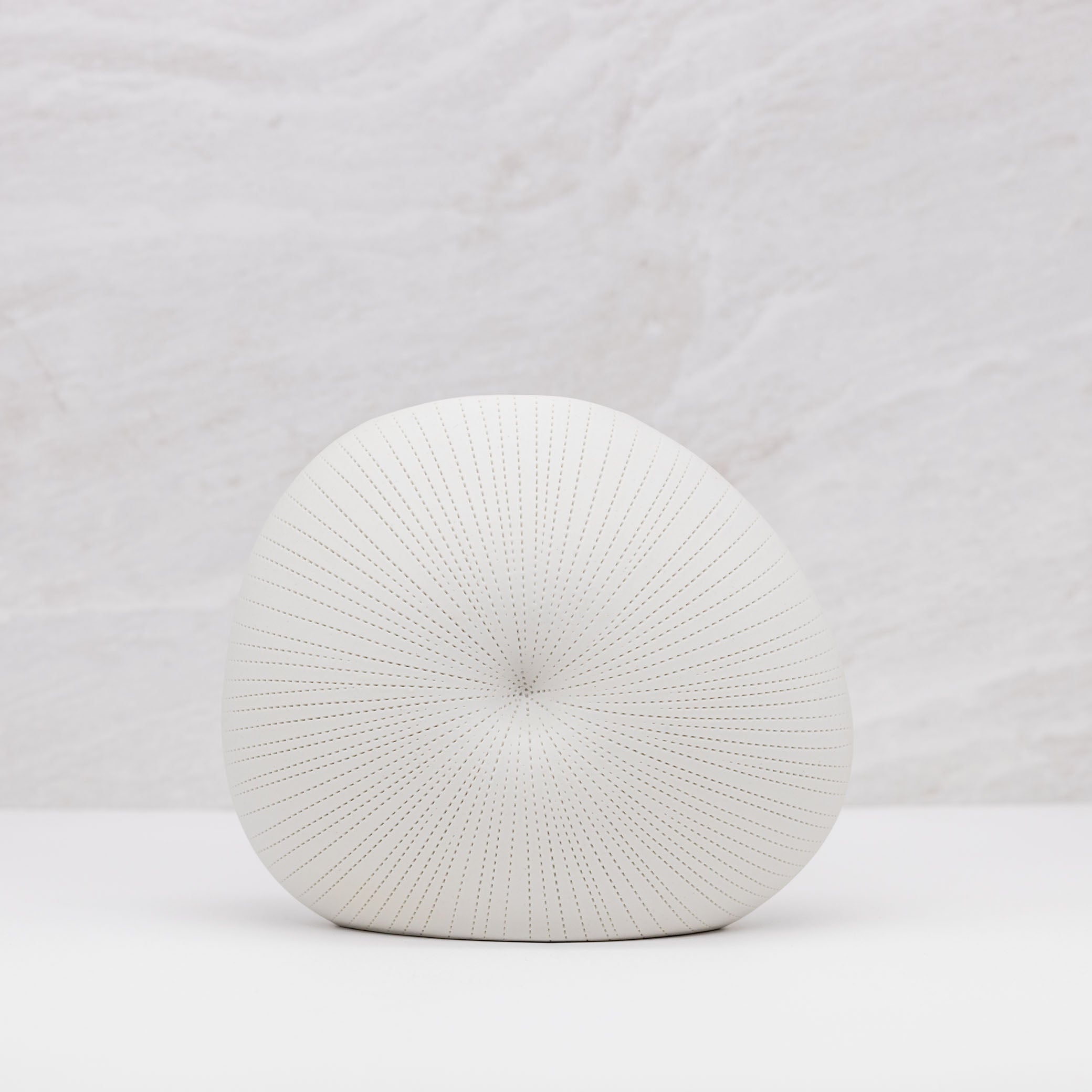 Diva Round Dotted Stripe Vase