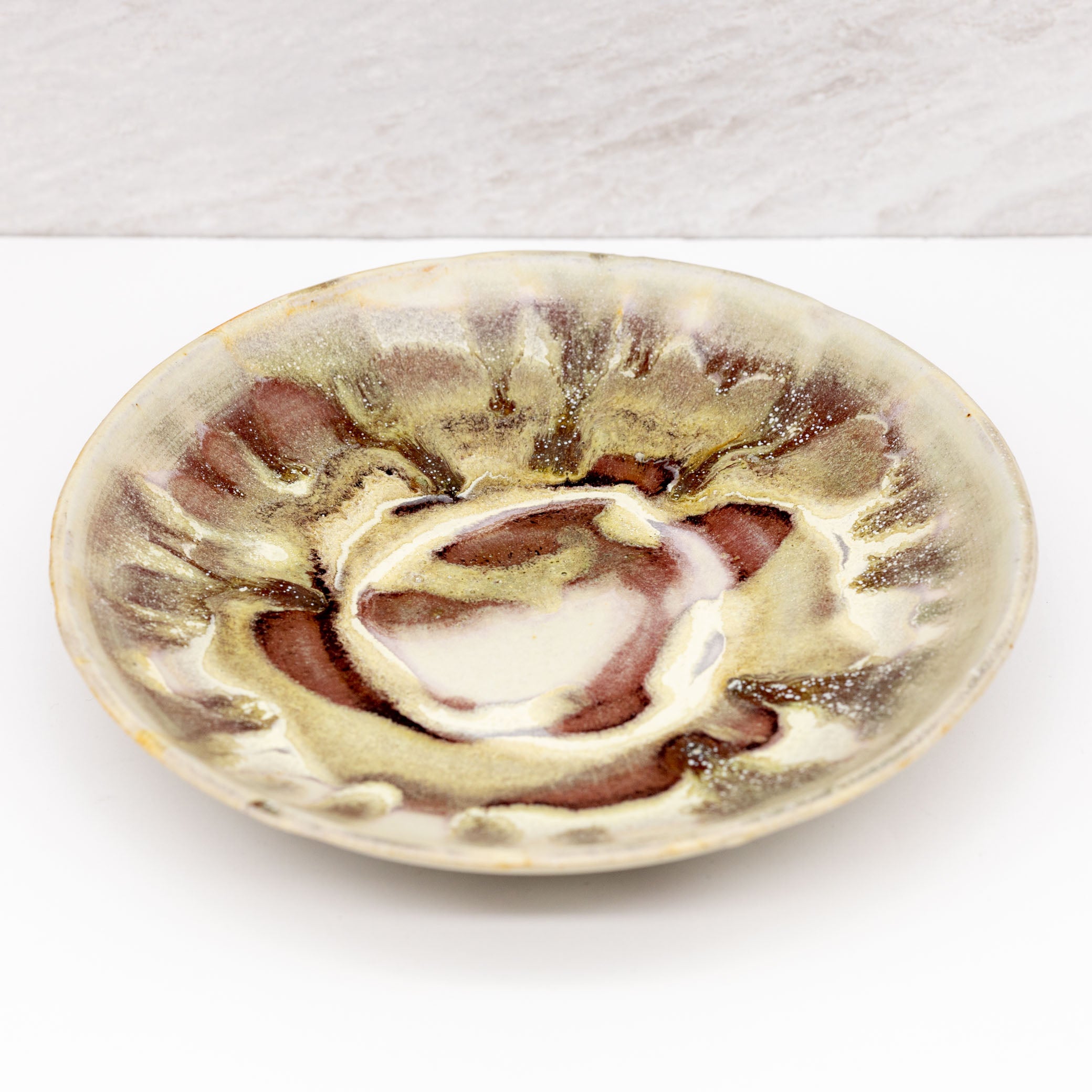 Red Shell Plate by Moot Pots