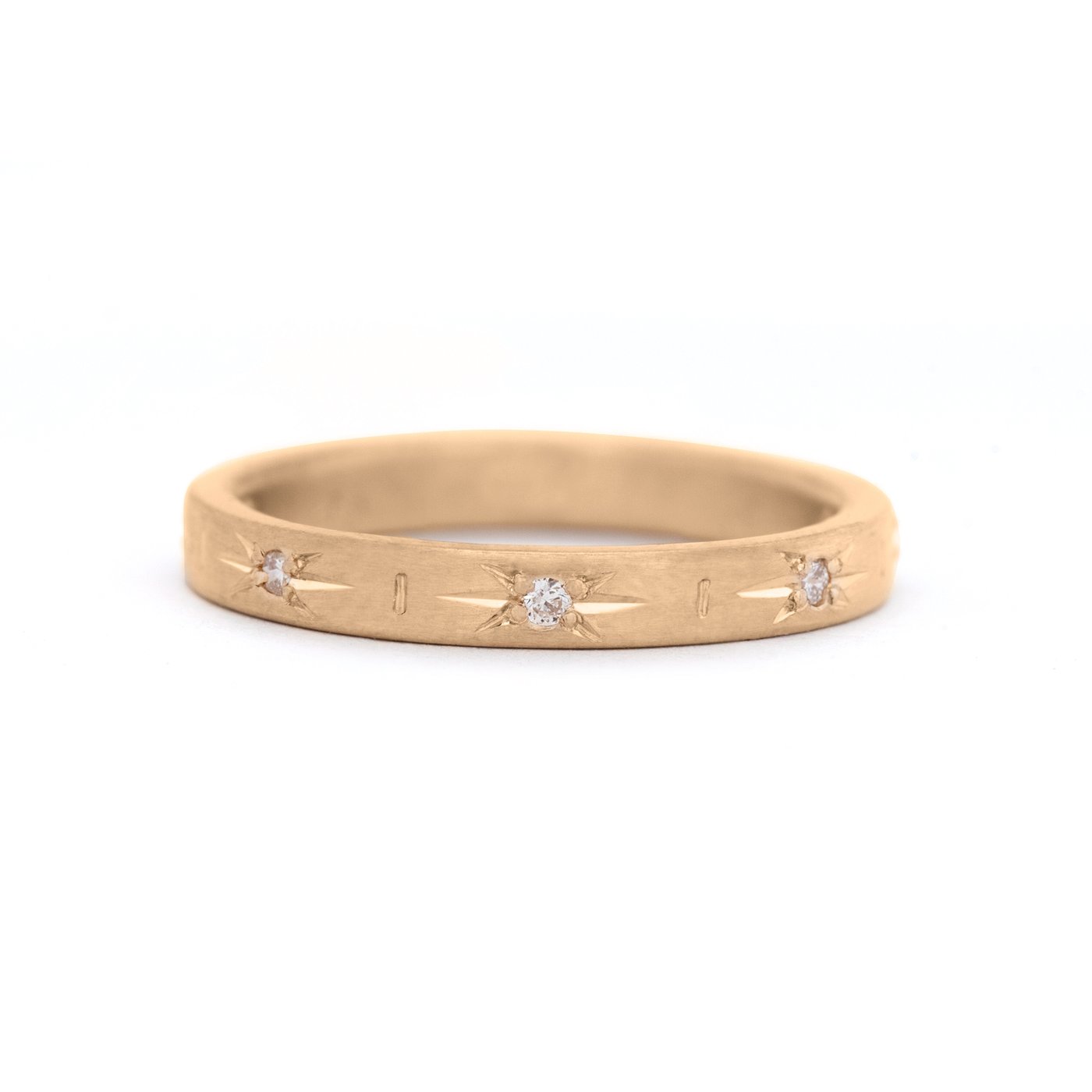 Diamond Star Set Luna Band in Yellow Gold