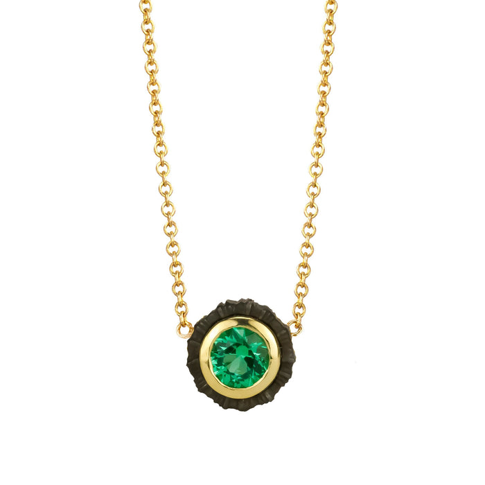 Chroma Single Stone Pendant with Emerald in Yellow Gold